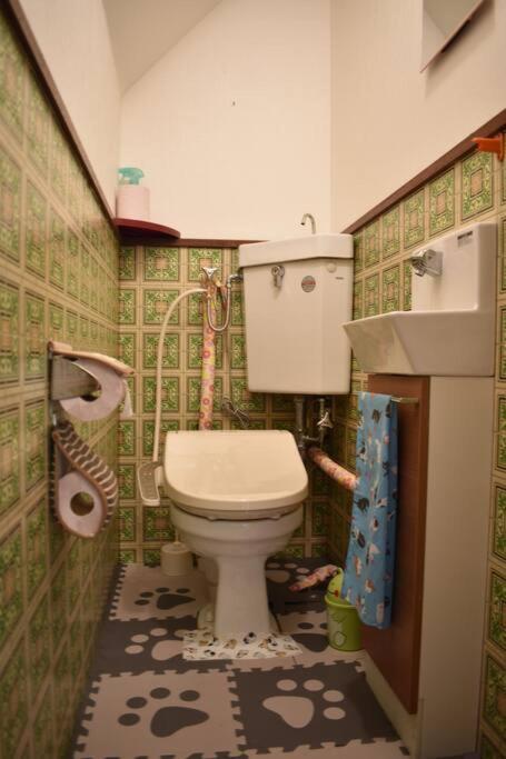 Only For One Group Cheaper For 6Th & 7Th Guest 市街地中心部 一棟貸しの宿 Guest House Don'S Home Takajama Exteriér fotografie